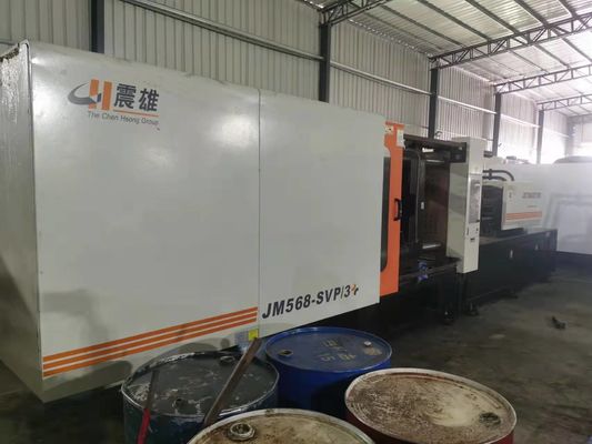 Машина Chenhsong 560ton инжекционного метода литья контейнера мочи крышки пластиковая использовала